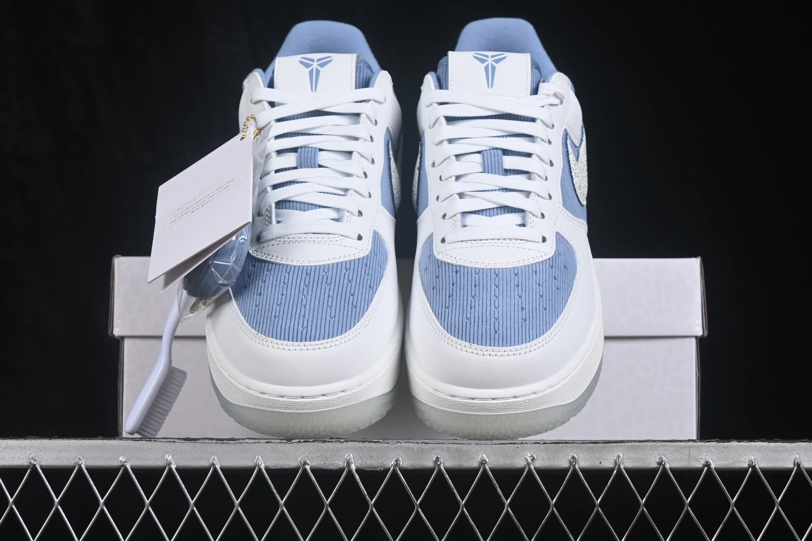 All categories Nk Air Force 1 Air Force series Nk Air Force 1 Low Air Force low-top Nike Air Force 1'07 Low Air Force 1 low-top casual sneakers IM0583-400